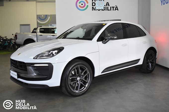 PORSCHE Macan 2.0 T